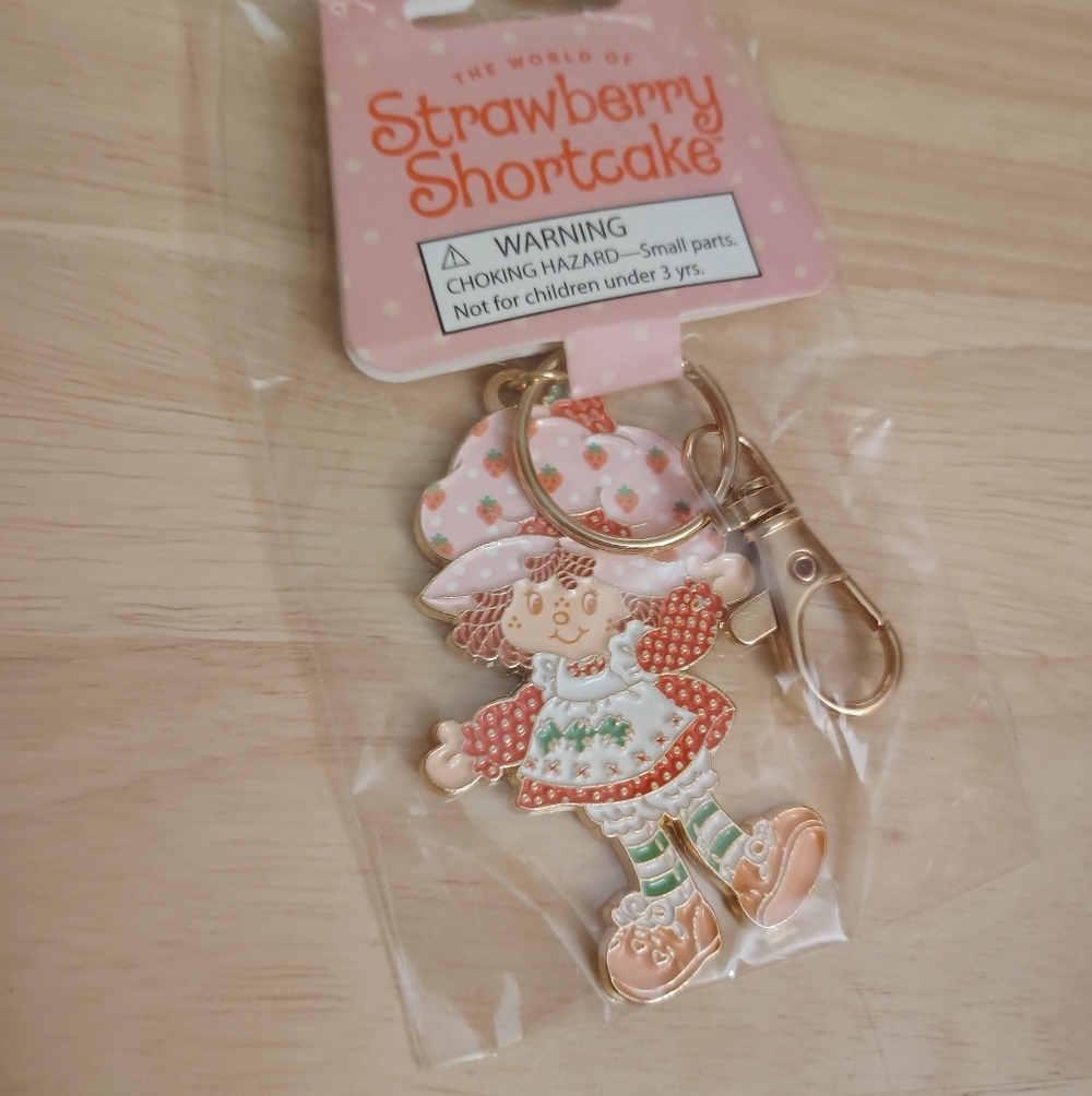 Strawberry Shortcake Pink Enamel Gold Keychain Clip Accessory Retro Art